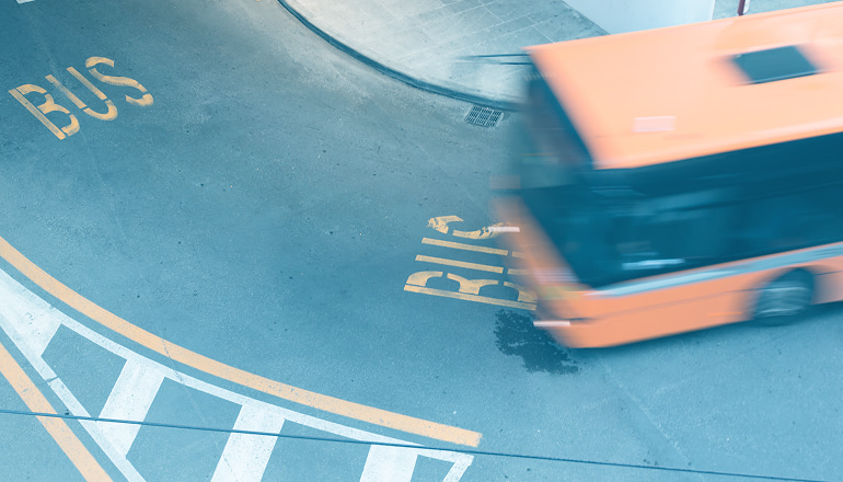 autobus circulando, como reclamar indemnizacion de trafico por accidente de autobus